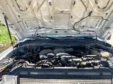 2008 Ford F350. WITH TRAILER. V10 Gas. 6.8 L, Super Duty Lariat. - Photo 4