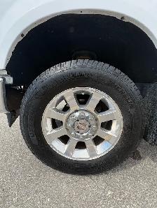 2008 Ford F350. WITH TRAILER. V10 Gas. 6.8 L, Super Duty Lariat. - Photo 7