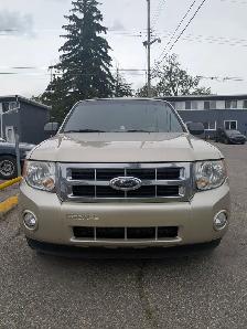 LOW KMs 2012 Ford Escape for sale