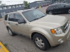LOW KMs 2012 Ford Escape for sale - Photo 4
