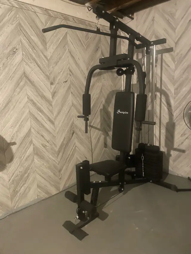 Machine entraînement gym musculation et multifonctions négociabl