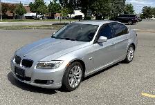 2011  BMW 328 XI Safety Included - Photo 4