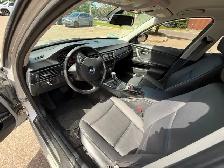 2011  BMW 328 XI Safety Included - Photo 7
