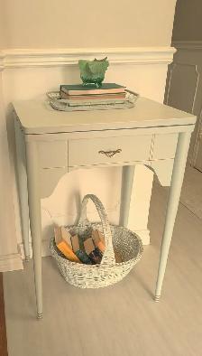 Upcycled sewing table in soft green colour - Photo 4