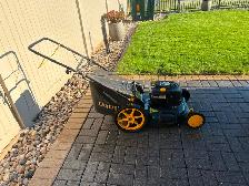 Craftsman 6.5 hp Lawnmower for sale. Great working condition
