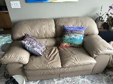 Couch & Love seat - Photo 2