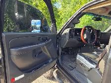 2005 Chevy DURAMAX - Photo 7