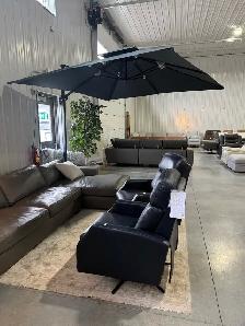 10’ cantilever umbrella new in box - Photo 2