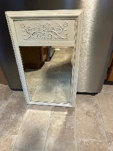 Vintage Bevelled Glass Mirror - Photo 4