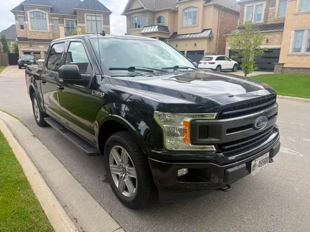 FORD F-150 XLT Sport