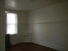 QUAINT & QUIET BUILDING - ONE BEDROOM - Photo 5