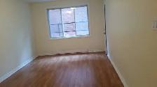 Beautiful Renovated Studio near Vendome metro station for July - Photo 4