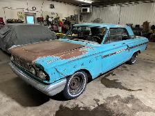 1964 Ford Fairlane - Photo 2