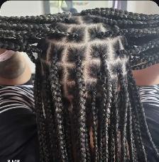Beauty Braids - Photo 3