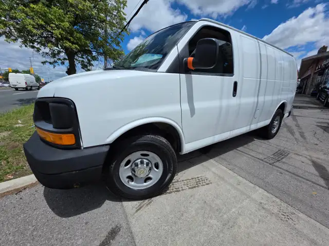 2012 Chevrolet Express RWD 2500 135'