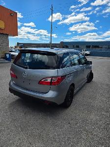 2014 Mazda Mazda5 Grand Touring - Photo 4