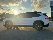 2026 Buick Enclave - Photo 2