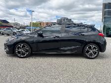 2019 Chevrolet Cruze - Photo 2
