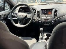 2019 Chevrolet Cruze - Photo 10