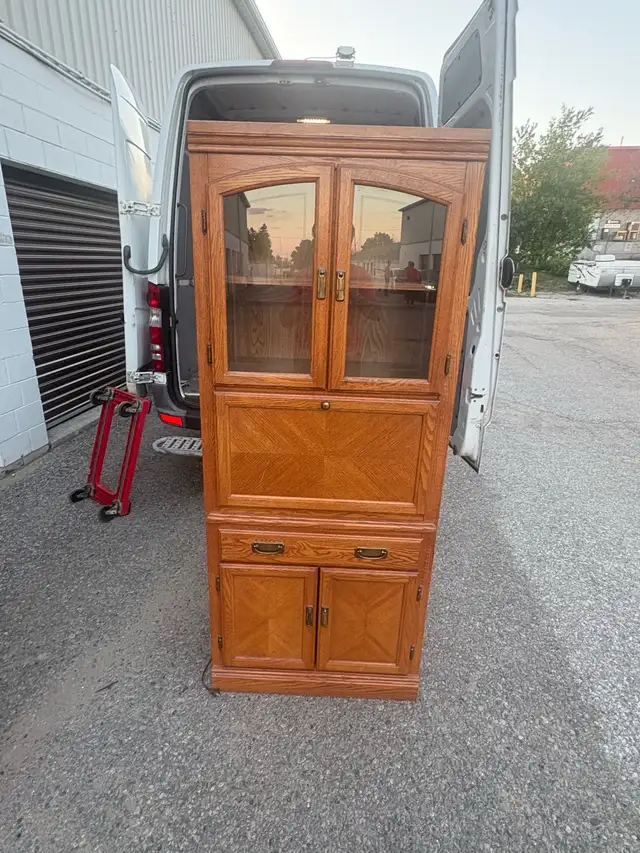 Free delivery used Oak Wood Display Cabinet with Glass Doors