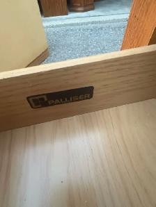 Free delivery used Oak Wood Display Cabinet with Glass Doors - Photo 4