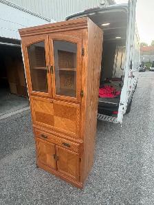 Free delivery used Oak Wood Display Cabinet with Glass Doors - Photo 5
