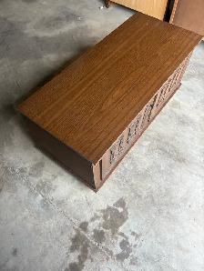 Free delivery used Vintage Cedar Lined Storage Chest - Photo 5