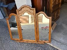 Free delivery used Wooden Tri-Fold Vanity Mirror - Photo 4