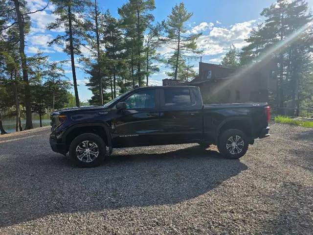 GMC Sierra 1500 Pro Crew Cab