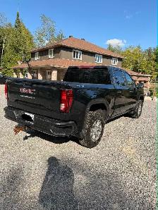 GMC Sierra 1500 Pro Crew Cab - Photo 3