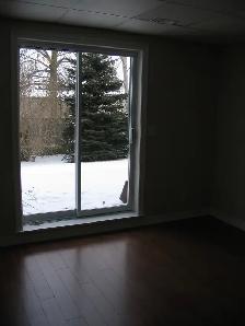 1 Bedroom Apartment on Quiet Street - West End Kingston! - Photo 4