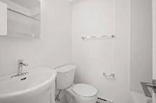 Renovated 1 Bedroom Apartment! Move In Ready! - Photo 6