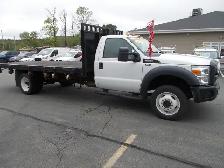 2016 Ford Super Duty F-550 DRW XLT - Photo 2