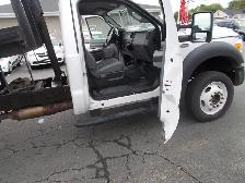 2016 Ford Super Duty F-550 DRW XLT - Photo 12