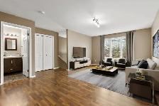 SPACIOUS 3 Bedroom House! Available August 1st! - Photo 7