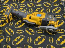 DeWALT XR DCS356 MULTI-TOOL (#3045) - Photo 3
