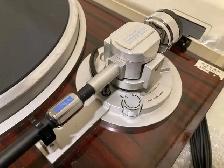 Pioneer PL-707 automatic quartz lock direct drive turntable - Photo 8