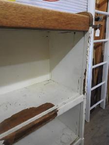 Antique painted barrister bookcase (project to be restored) - Photo 3