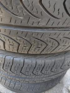 185-65R14x4 pneus été Pirelli en bon état. Usure 7/32 - Photo 3