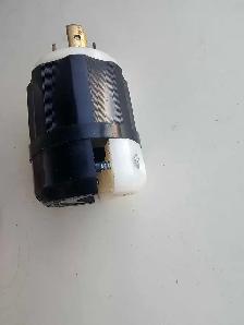 Leviton Lever Edge Locking Plug 30 Amp 125/250 Volt, 3-Pole 4-Wi - Photo 7