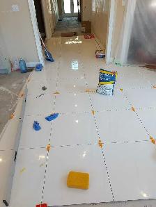 Professional tile installation services – floors, walls custom - Photo 10