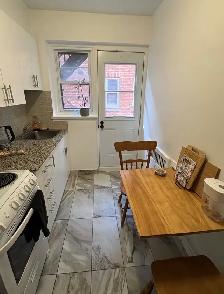 Appartement à louer 3 1/2 récemment rénové - Photo 3
