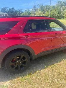 2020 Ford Explorer ST - Photo 5