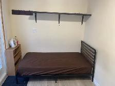 Studio Apartment for Rent – Near Dundas St & Winston churchill