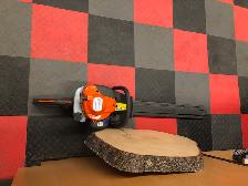 Husqvarna 122HD60 Hedge Trimmers - Photo 4
