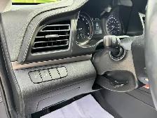 2020 Hyundai Elantra SEL ONLY 39,000 KM! - Photo 16