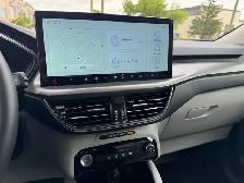 2025 Ford Escape PHEV ONLY 6,000KM! - Photo 11