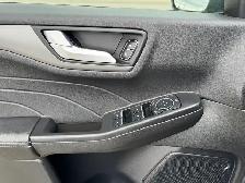 2025 Ford Escape PHEV ONLY 6,000KM! - Photo 15