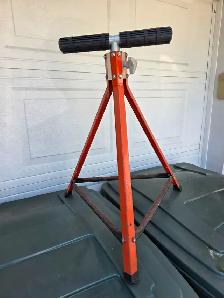 Adjustable Trypod To Assist W Cutting Long Wood On A Miter  Saw