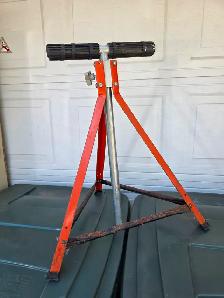 Adjustable Trypod To Assist W Cutting Long Wood On A Miter  Saw - Photo 9